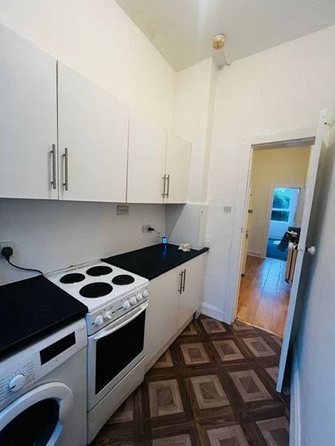 Additional image 3 of 2 Bed Flat, Roslea Drive, G31, N1 7GU