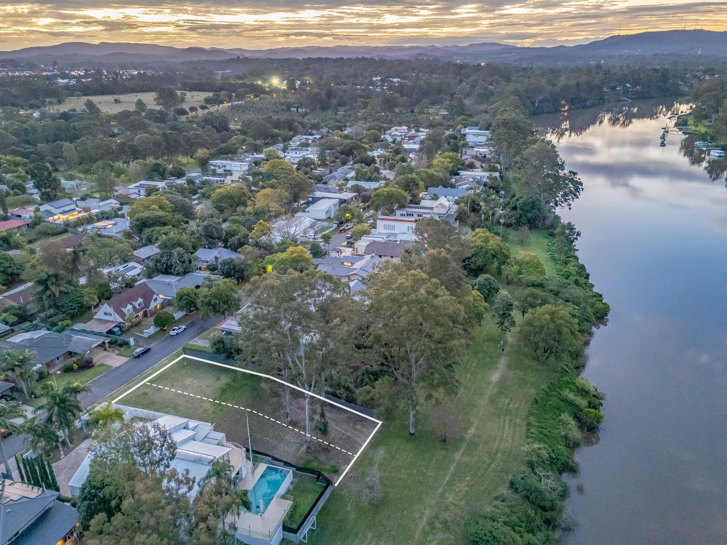 Additional image 8 of 23 & 23A Mandalay Street, Fig Tree Pocket QLD 4069