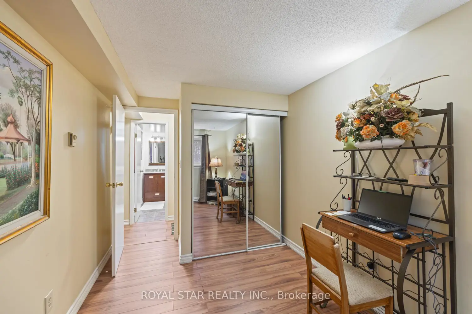 Additional image 12 of 580 Armstrong Road 114