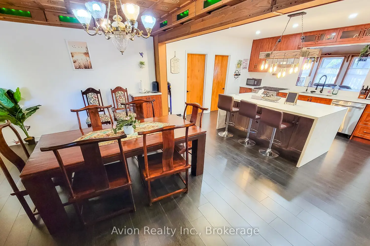 Additional image 8 of 1423 Merrittville Highway