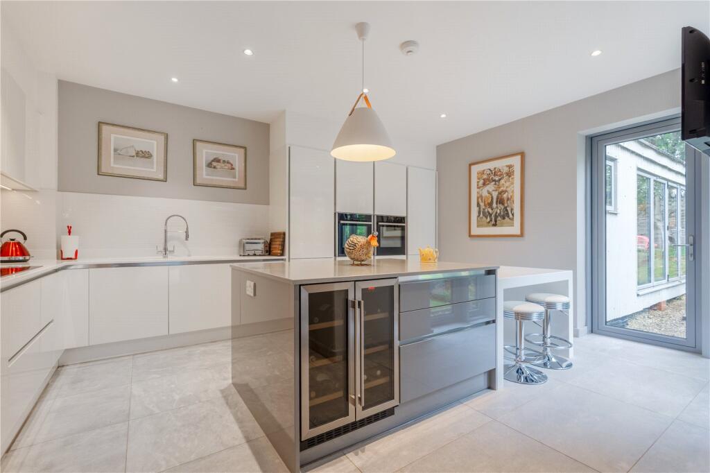 Additional image 7 of Impressive modern house in Shepton Mallet