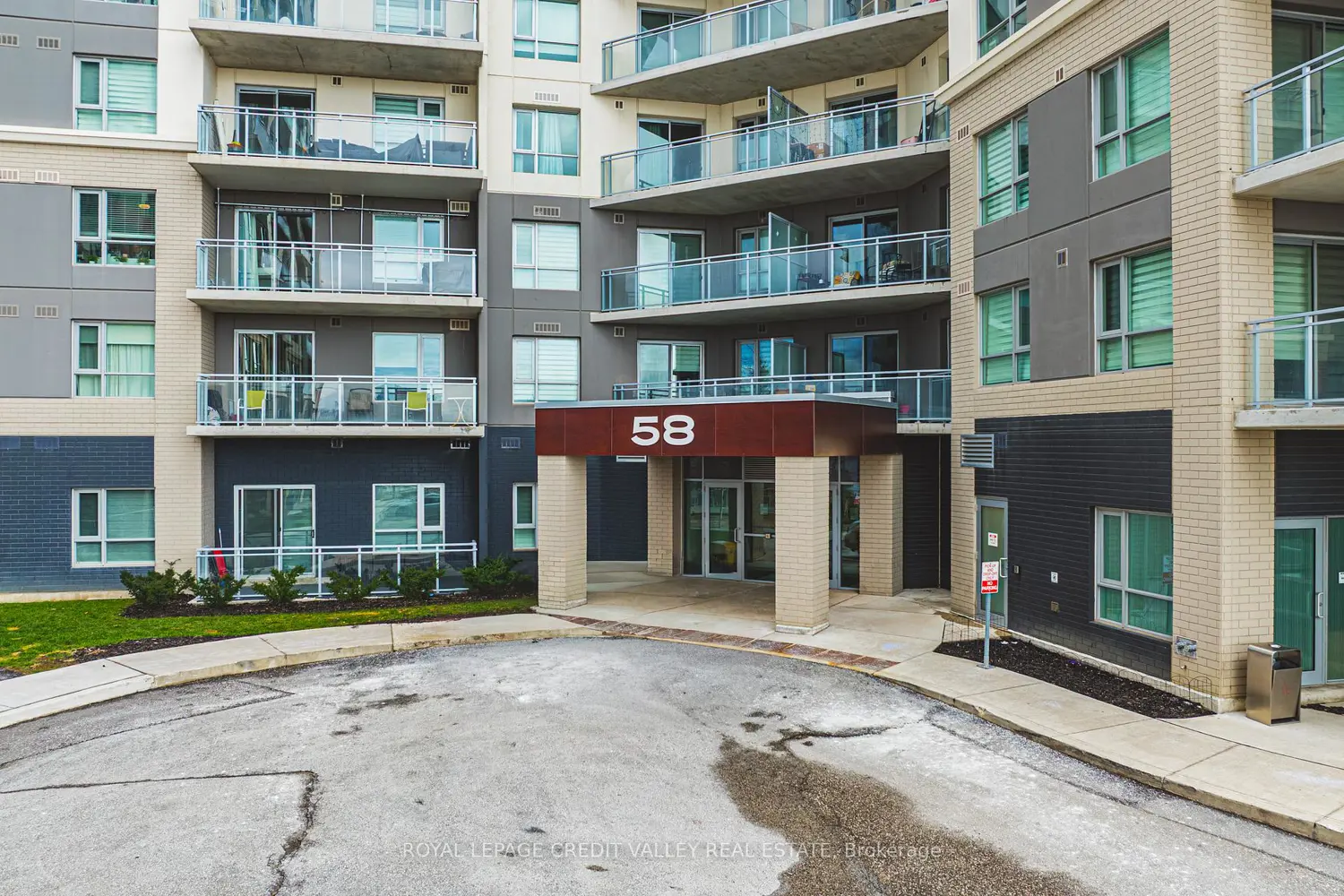 Additional image 3 of 58 Lakeside Terrace 317