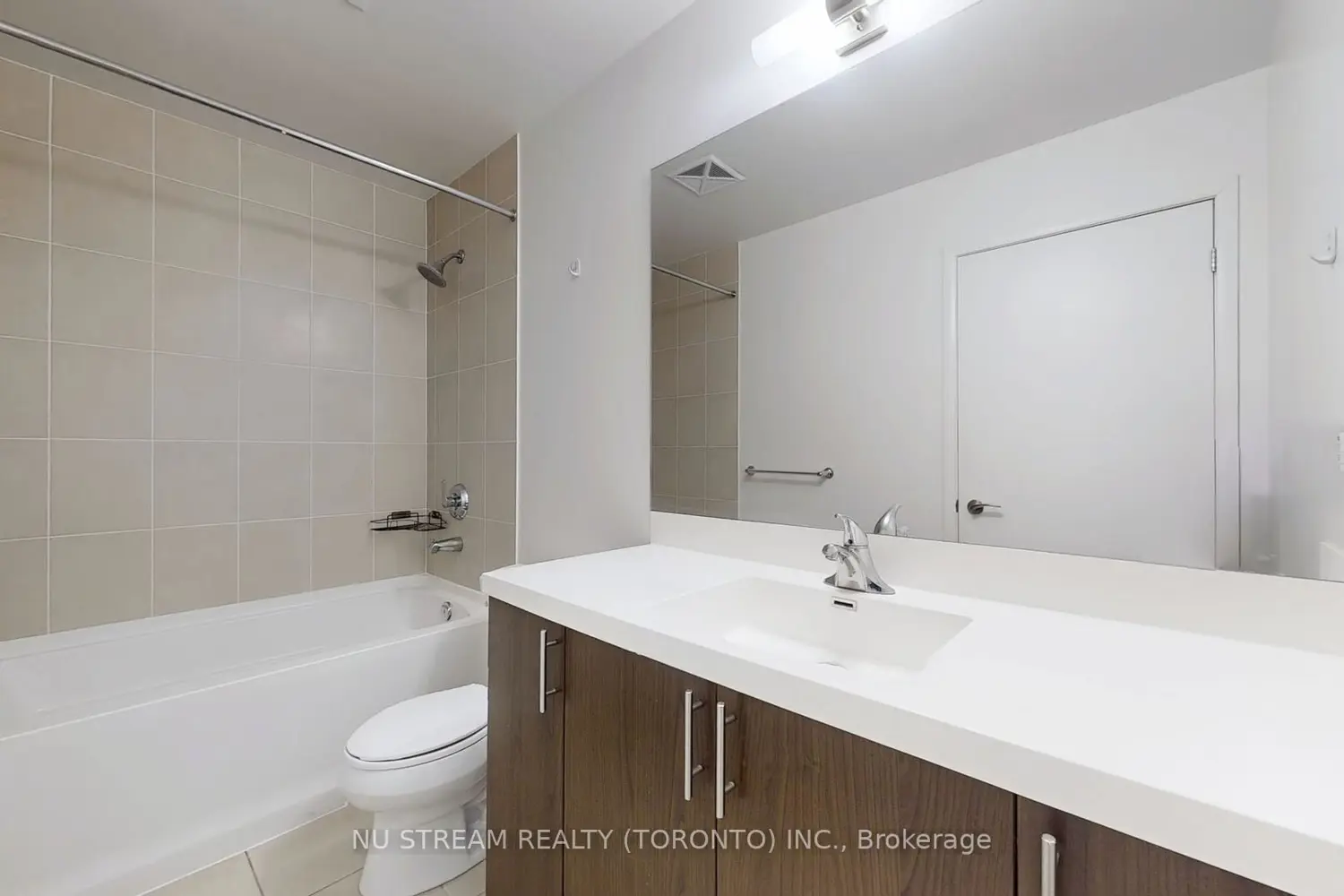 Additional image 9 of 3091 Dufferin Street 613
