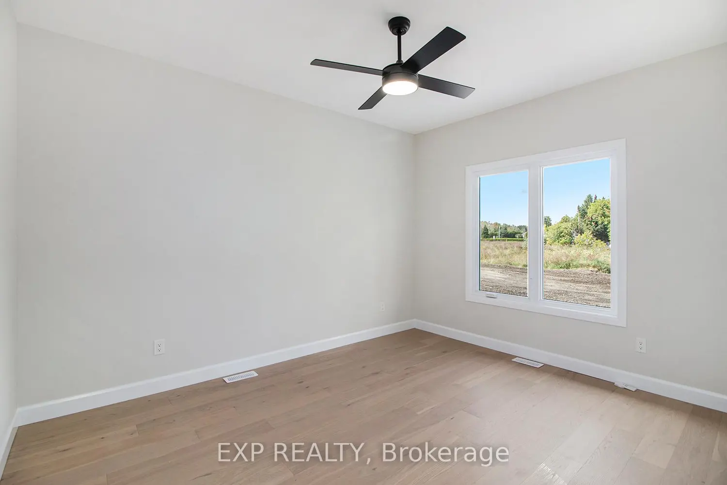 Additional image 14 of 773 Lacroix Road