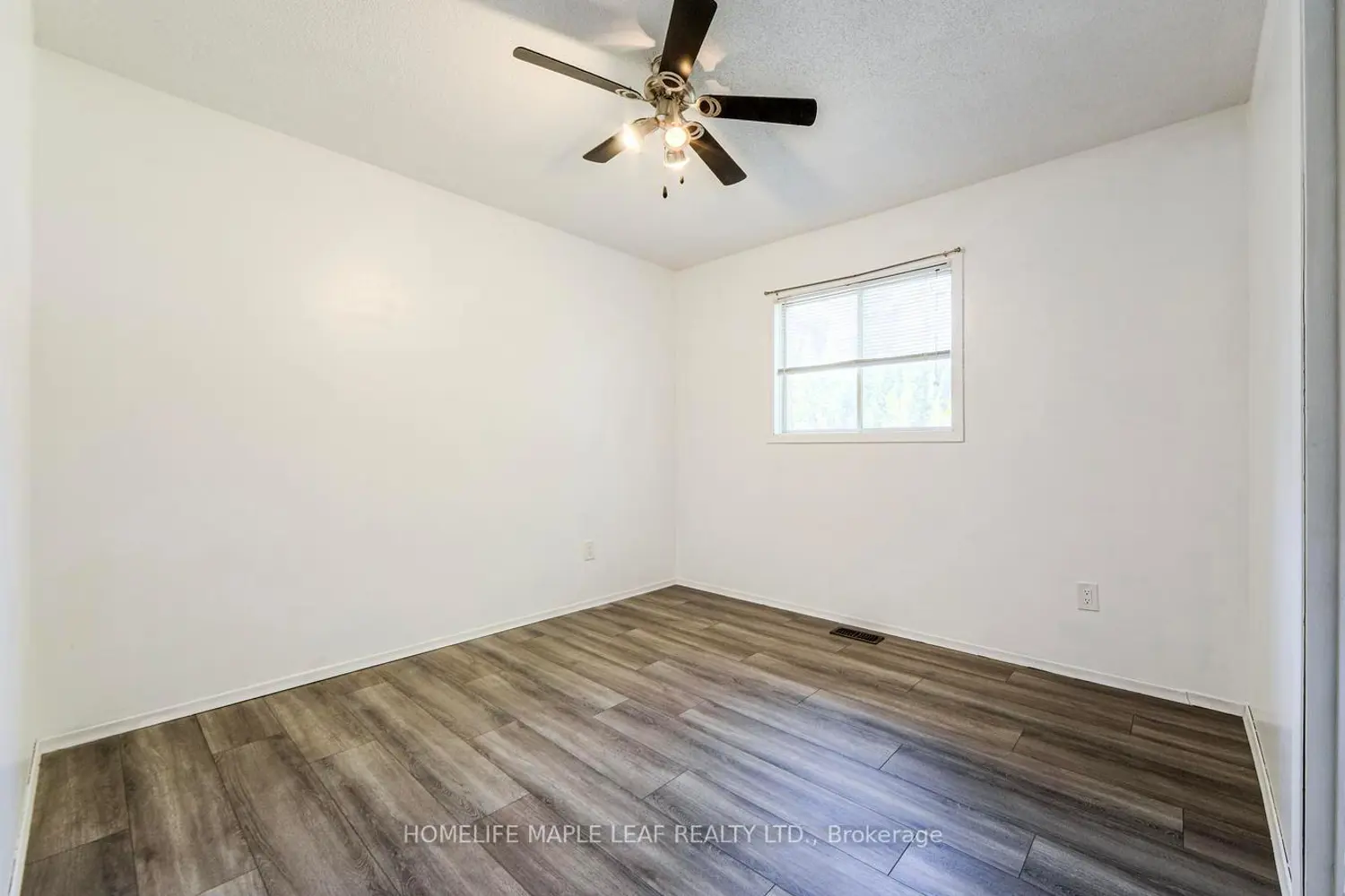 Additional image 10 of 758007 2Nd Line