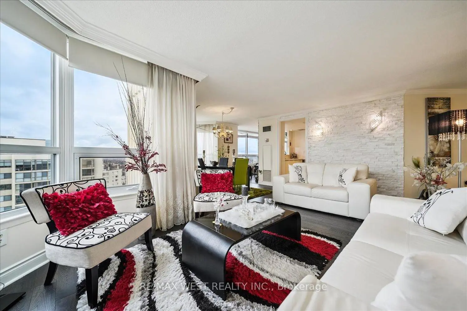 Additional image 5 of 8 Lisa Street 2701