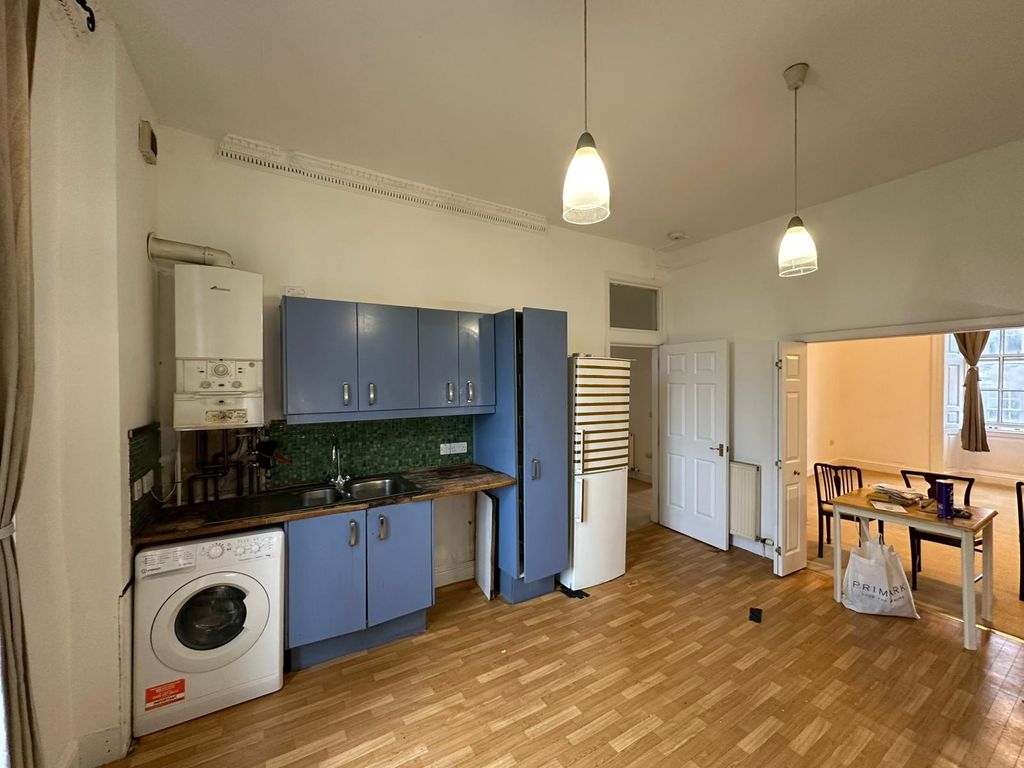 Additional image 3 of 3 bed flat to rent7B, Charlotte Street, Perth PH1