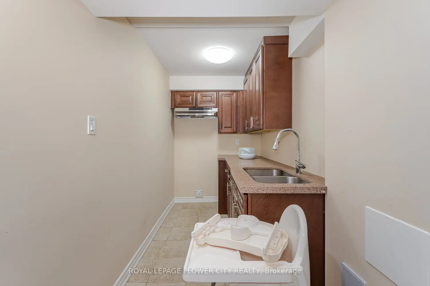 Additional image 16 of 68 Denton Circle