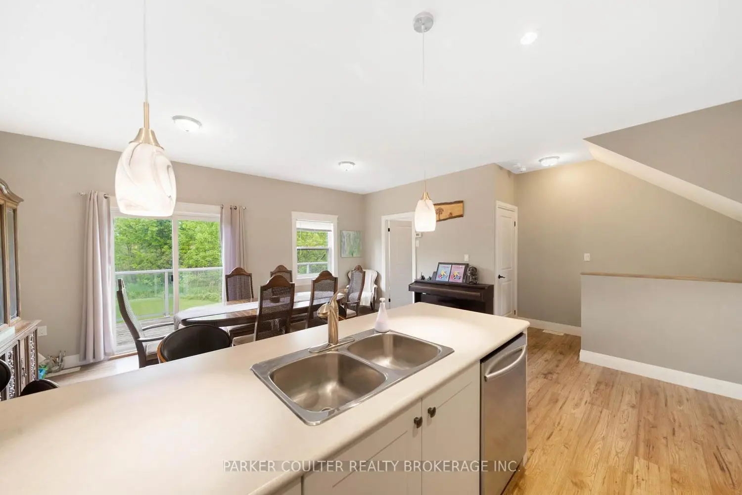 Additional image 10 of 2616 Grand Tamarack Crescent