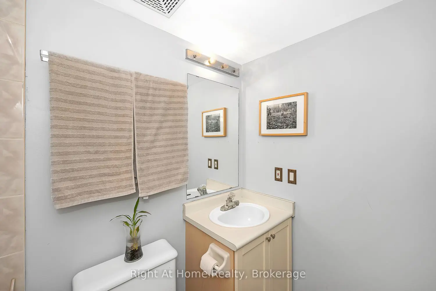 Additional image 12 of 1701 Lampman Avenue 706