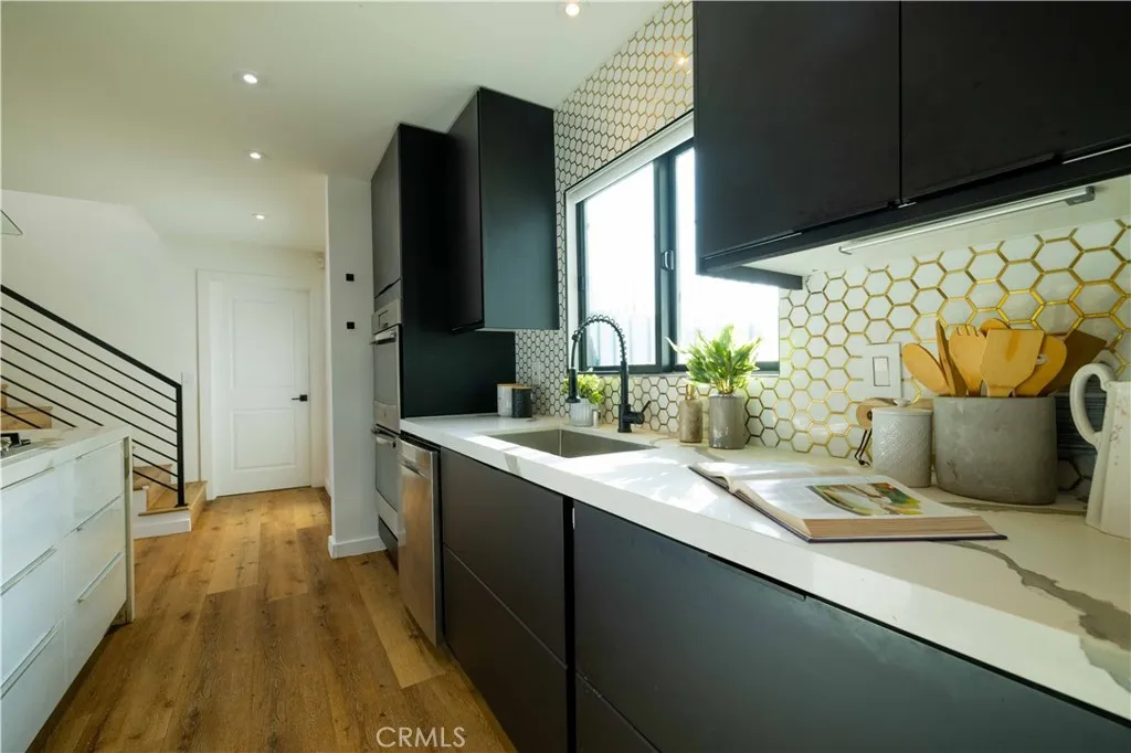 Additional image 13 of 4300 Camello Road, Woodland Hills, CA 91364