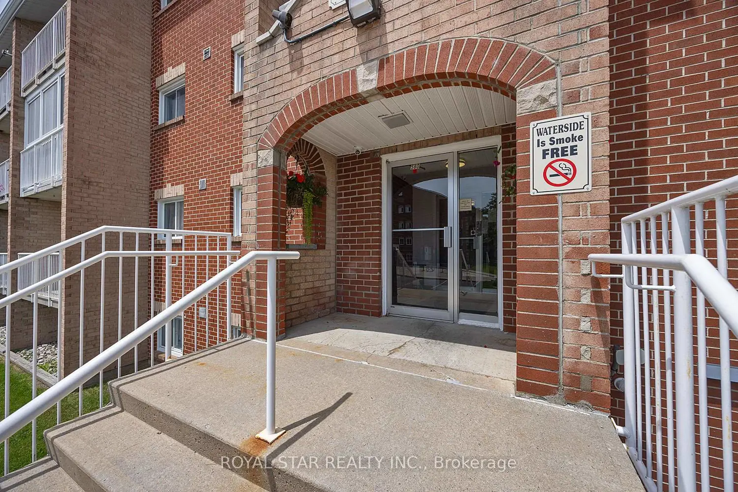 Additional image 5 of 580 Armstrong Road 114