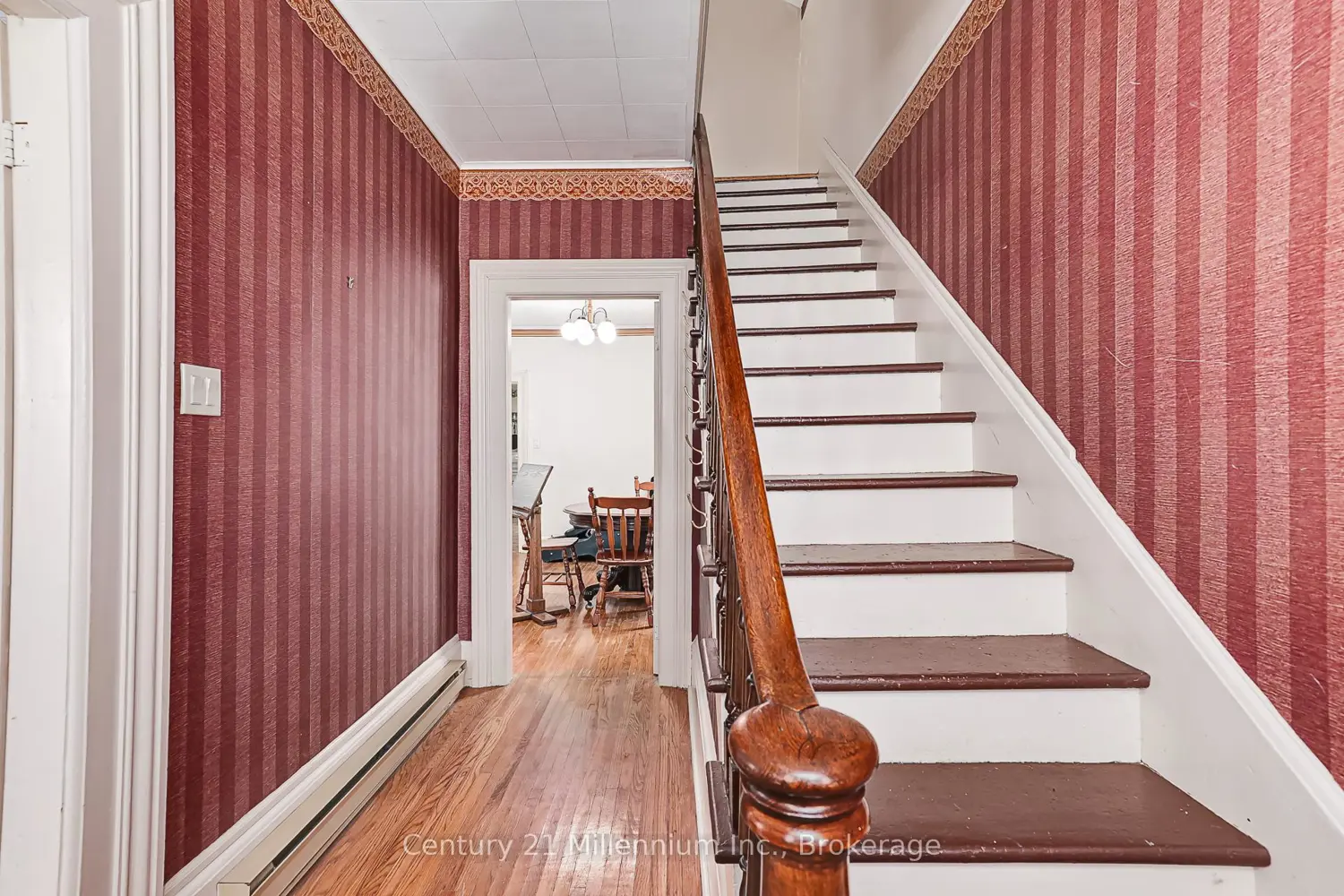 Additional image 12 of 332 Ste Marie Street