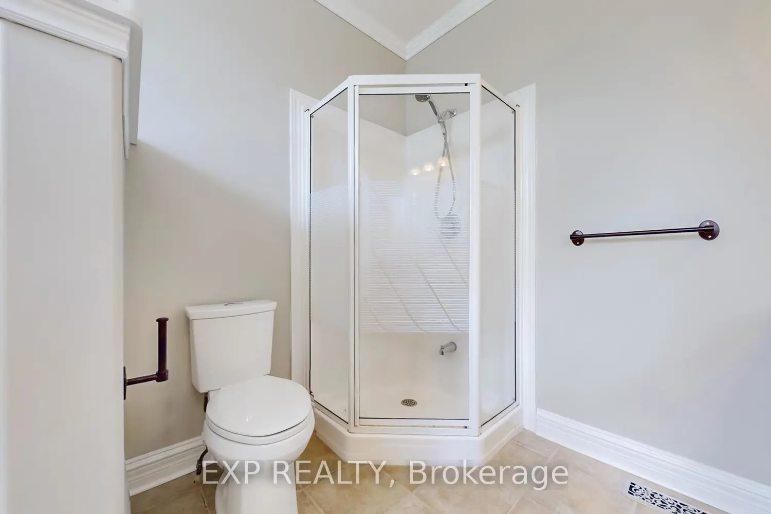 Additional image 11 of 42 Somerville Crescent