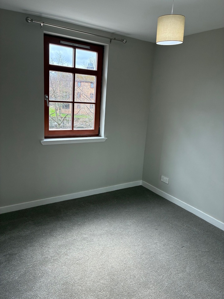 Additional image 7 of 2 Bed Flat, East Cromwell St, EH6, N1 7GU