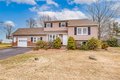 855 Pease Ln, West Islip, NY, 11795