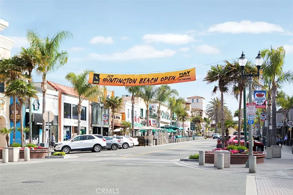 Additional image 41 of 80 Huntington St Unit 402, Huntington Beach, CA 92648