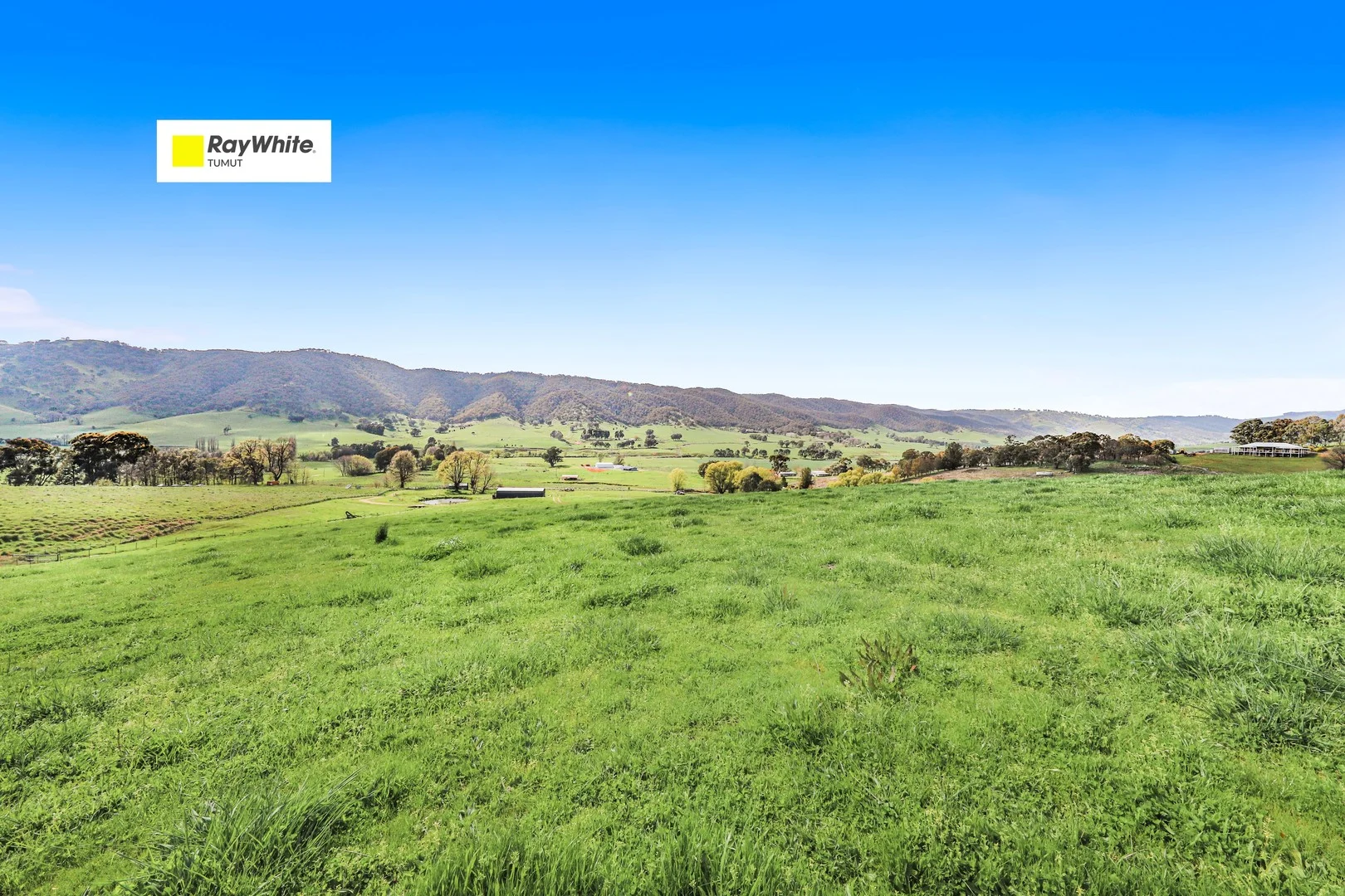 3 West Gilmore Road, Tumut NSW 2720