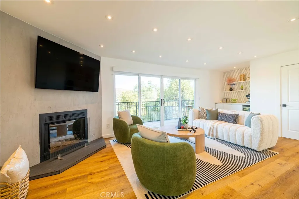 Additional image 7 of 4300 Camello Road, Woodland Hills, CA 91364