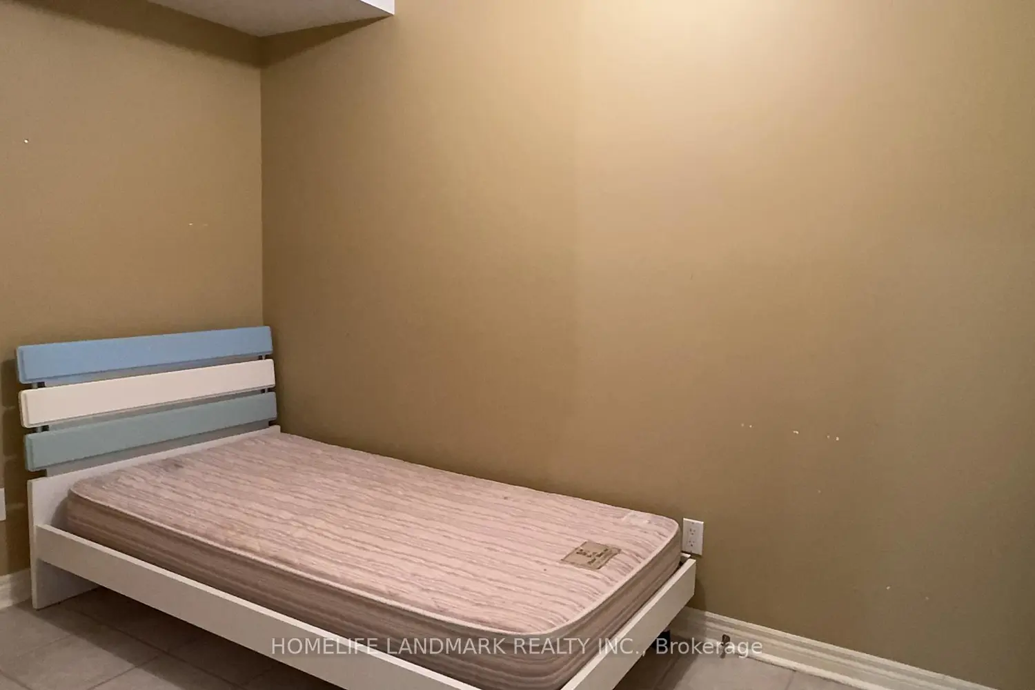 Additional image 16 of 136 Worth Boulevard