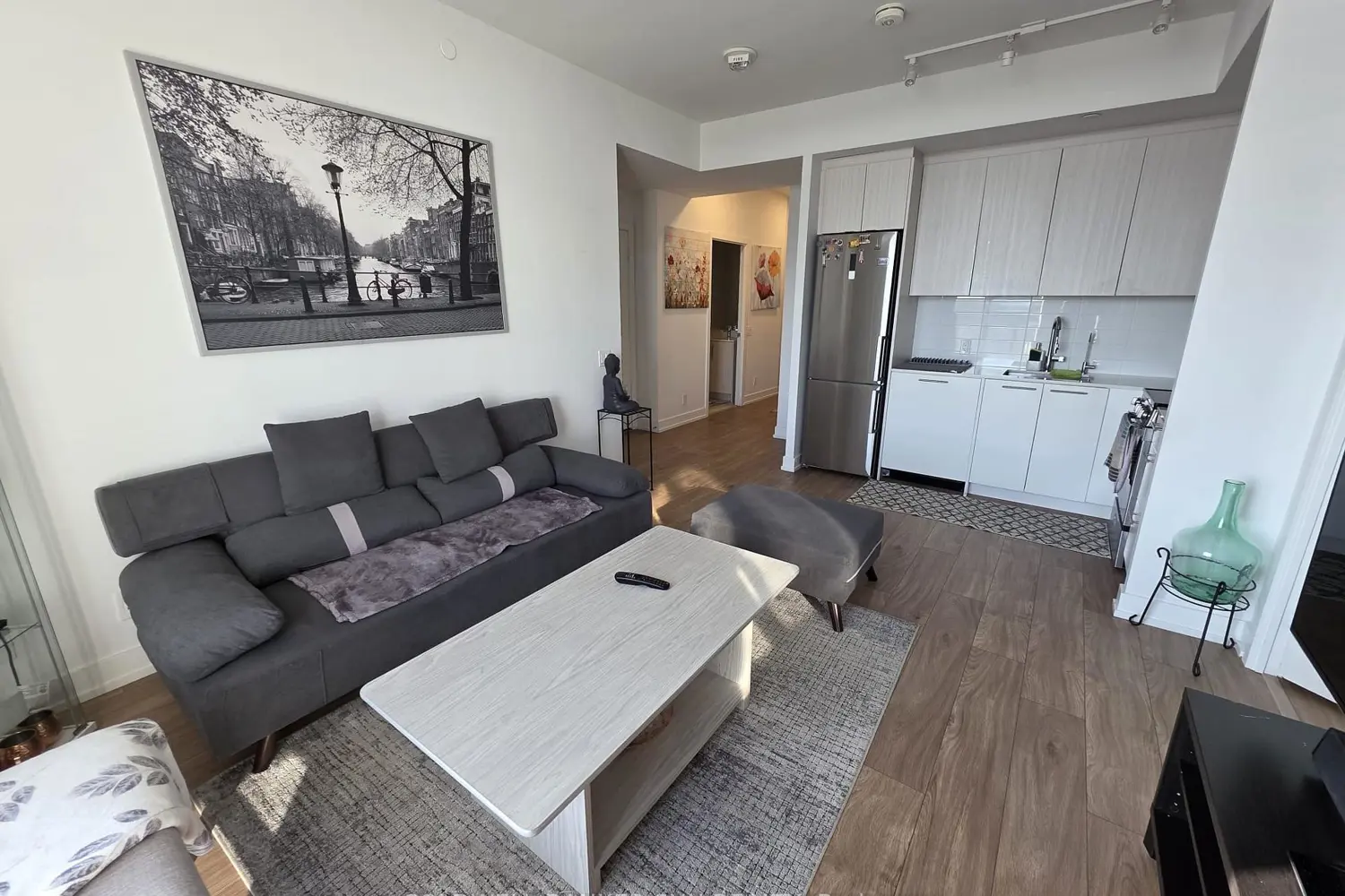 Additional image 9 of 215 Veterans Drive 601