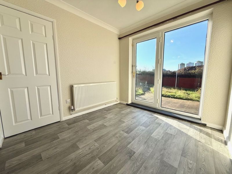 Additional image 5 of 4 bed semi-detached house to rentChestnut Road, Grimsby DN37