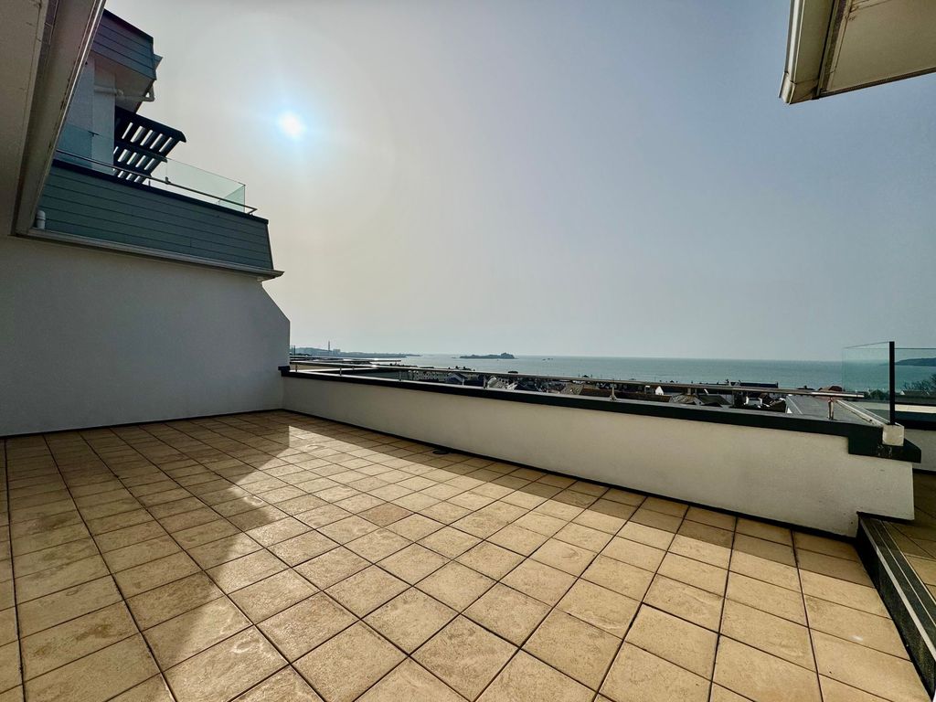 Additional image 5 of 2 bed flat to rent3 Vaucluse Court, St Helier JE2