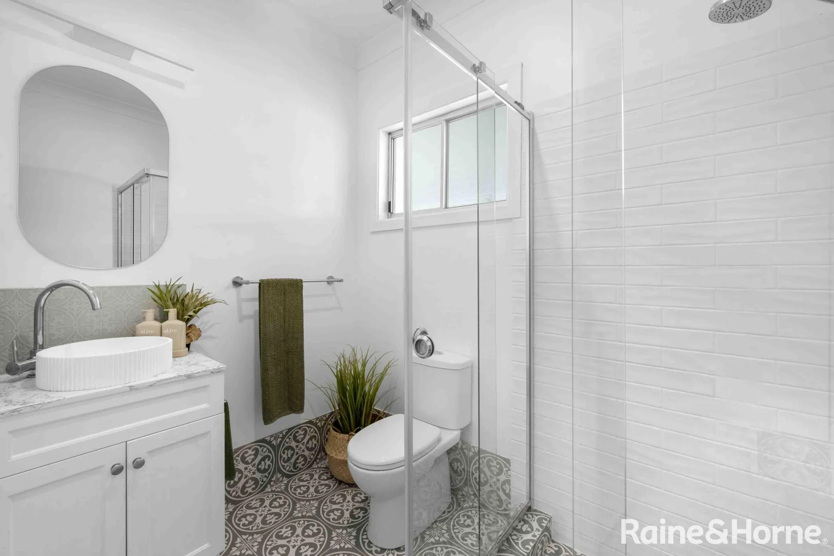 Additional image 21 of 511B Coolangatta Road, Far Meadow NSW 2535