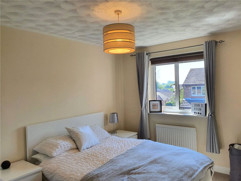 Additional image 9 of 4 bed detached house to rentKings Mead, Ripon, North Yorkshire HG4