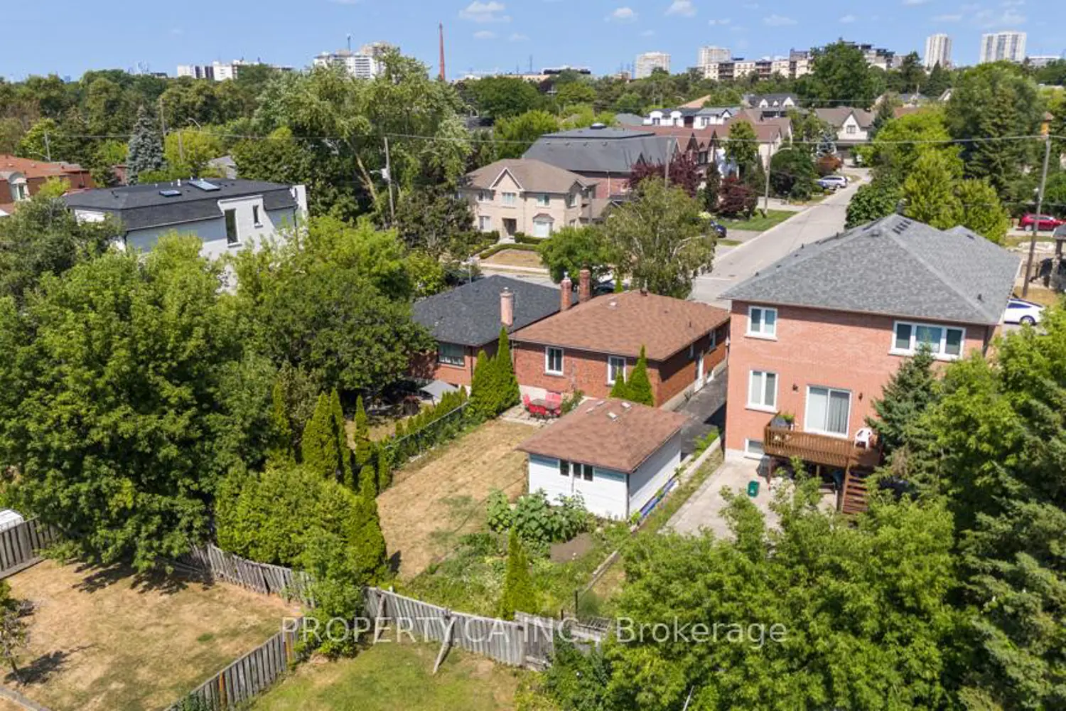 Additional image 17 of 35 Farrell Avenue