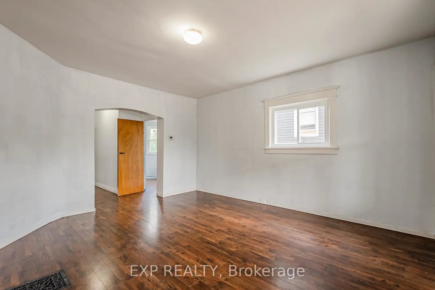 Additional image 4 of 4865 Armoury Street