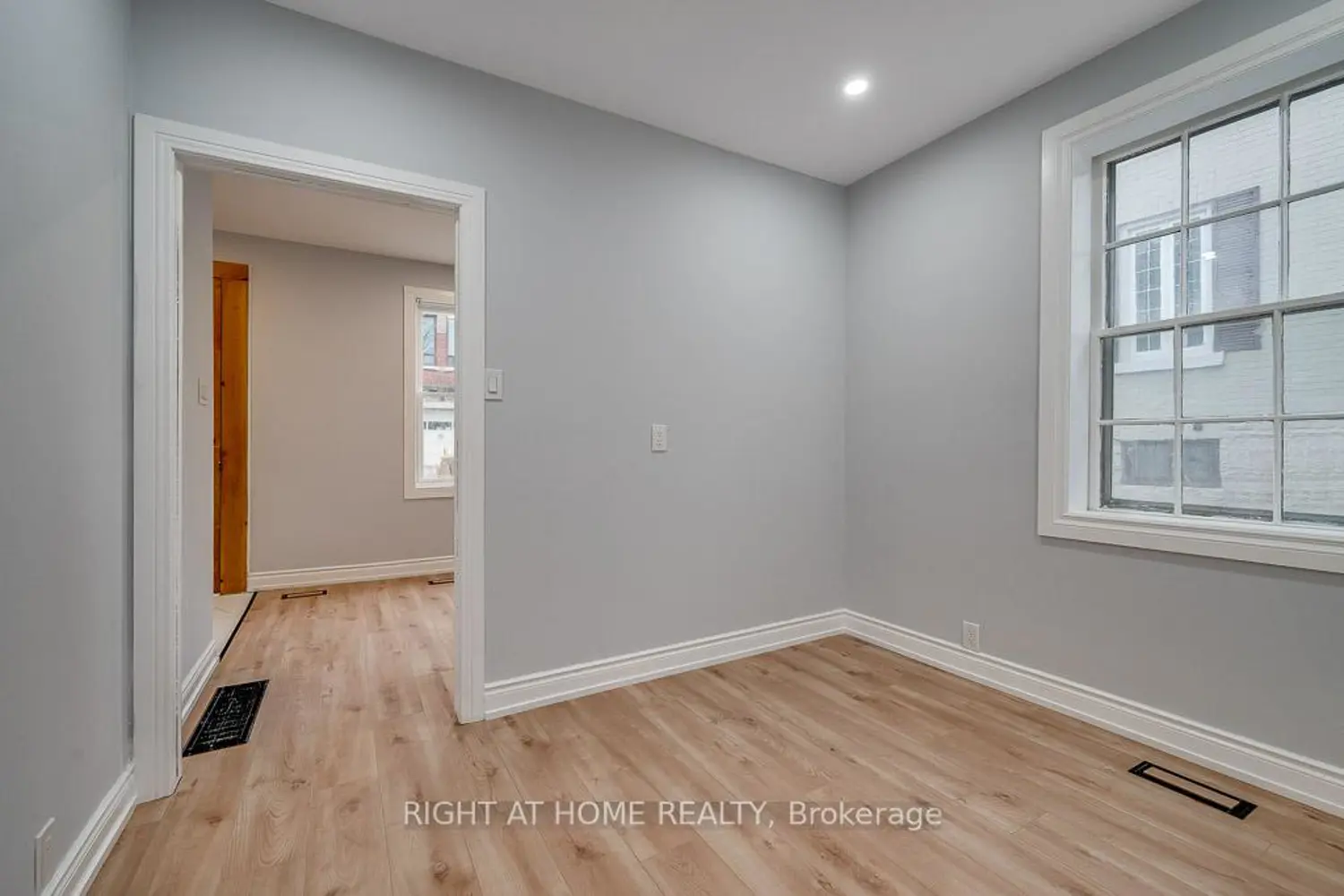 Additional image 6 of 97 Madawaska Street