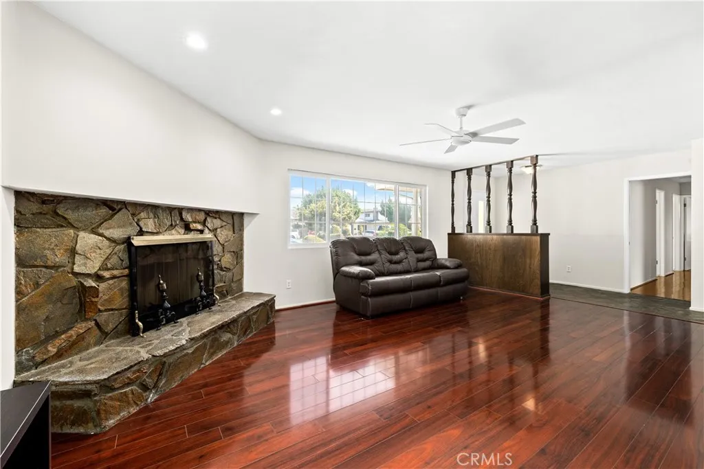 Additional image 16 of 940 W Bainbridge Ave, West Covina, CA 91790