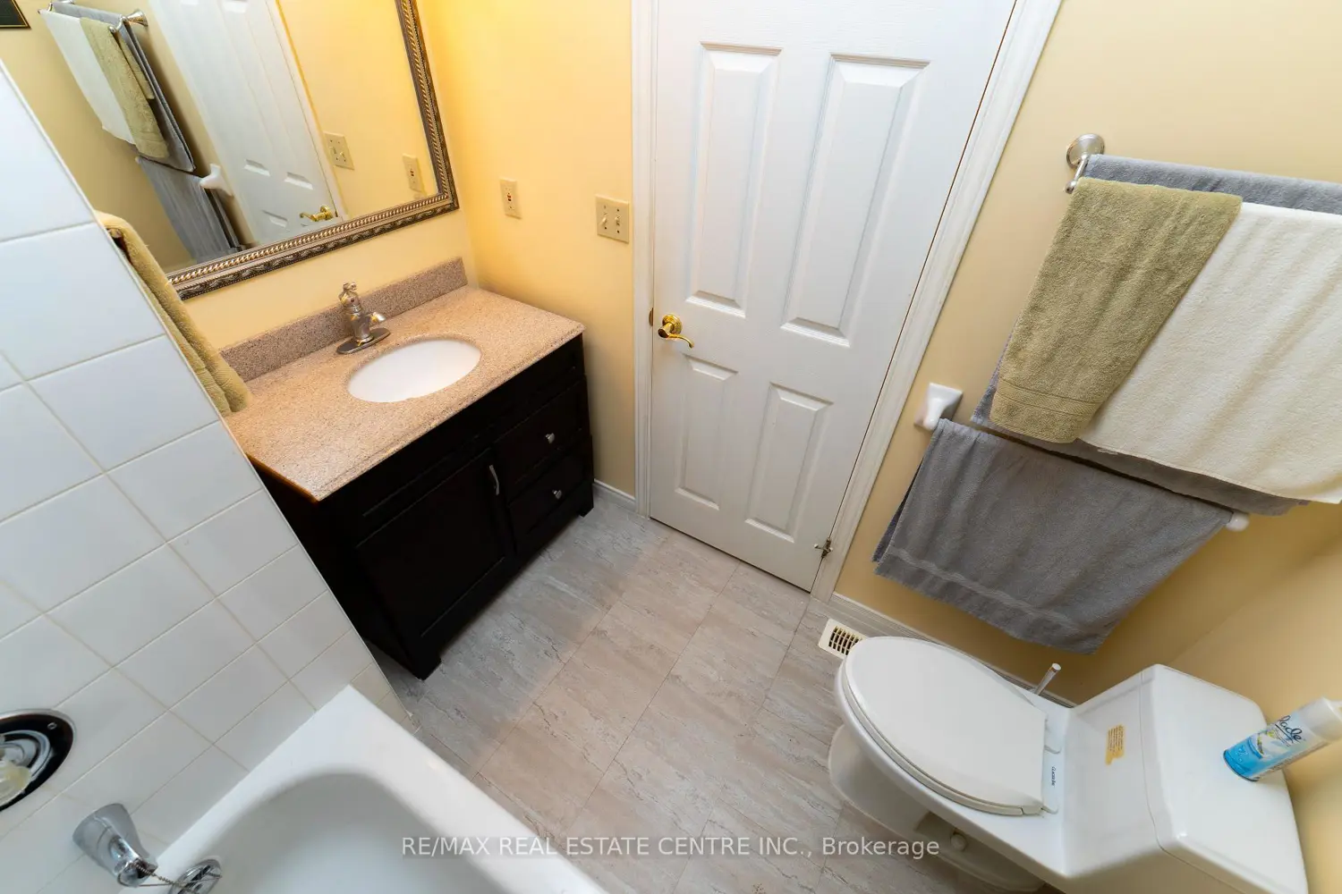 Additional image 20 of 21 Highpoint Street