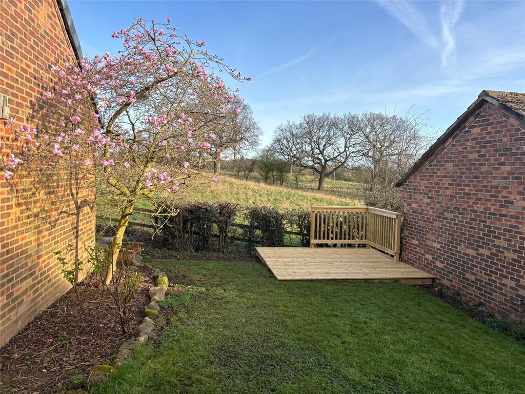 Additional image 12 of 4 bed detached house to rentKings Mead, Ripon, North Yorkshire HG4