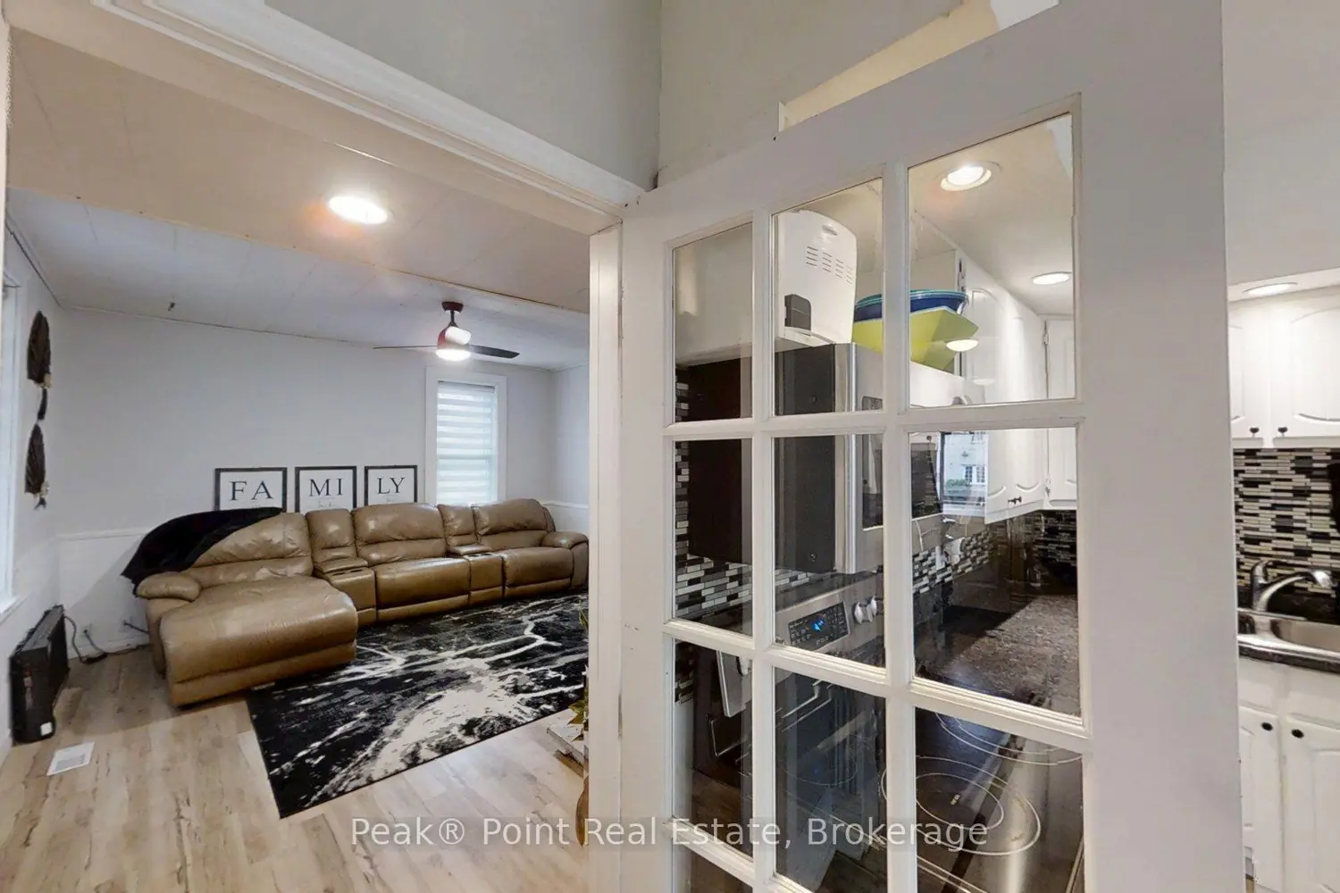 Additional image 9 of 24 Queen Street