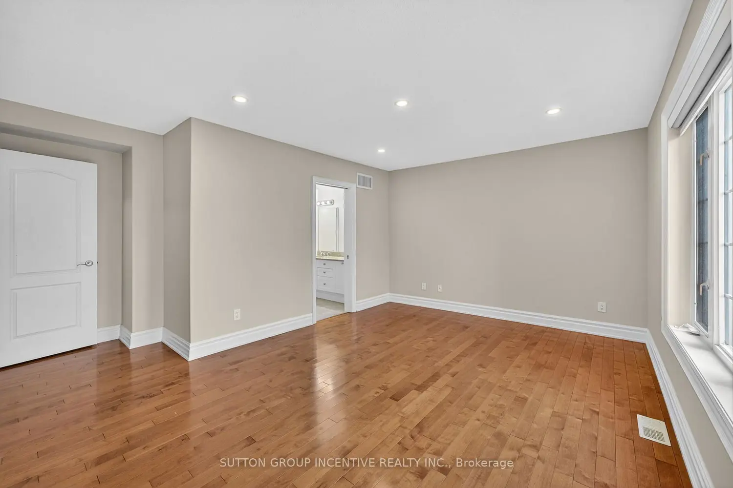 Additional image 10 of 23 White Oaks Road