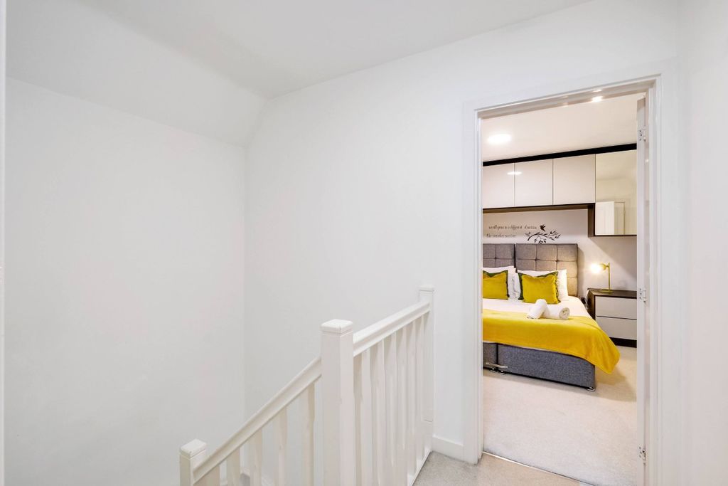 Additional image 12 of 6 bed semi-detached house to rentRedcar Road, Bicester OX26