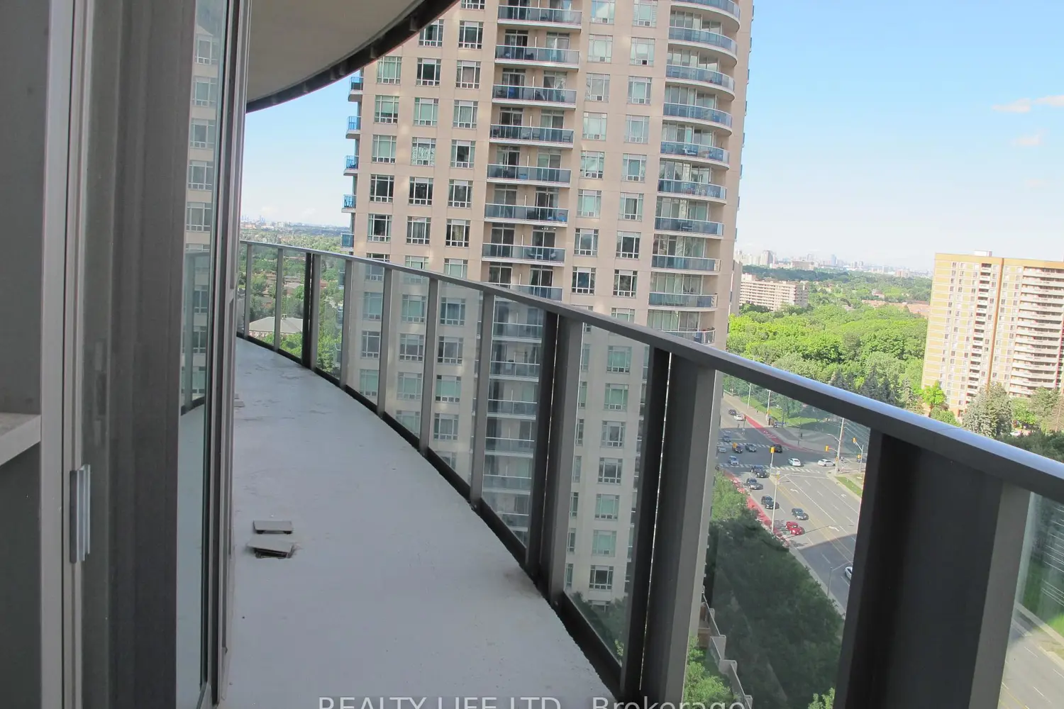 Additional image 15 of 60 Absolute Avenue 1401