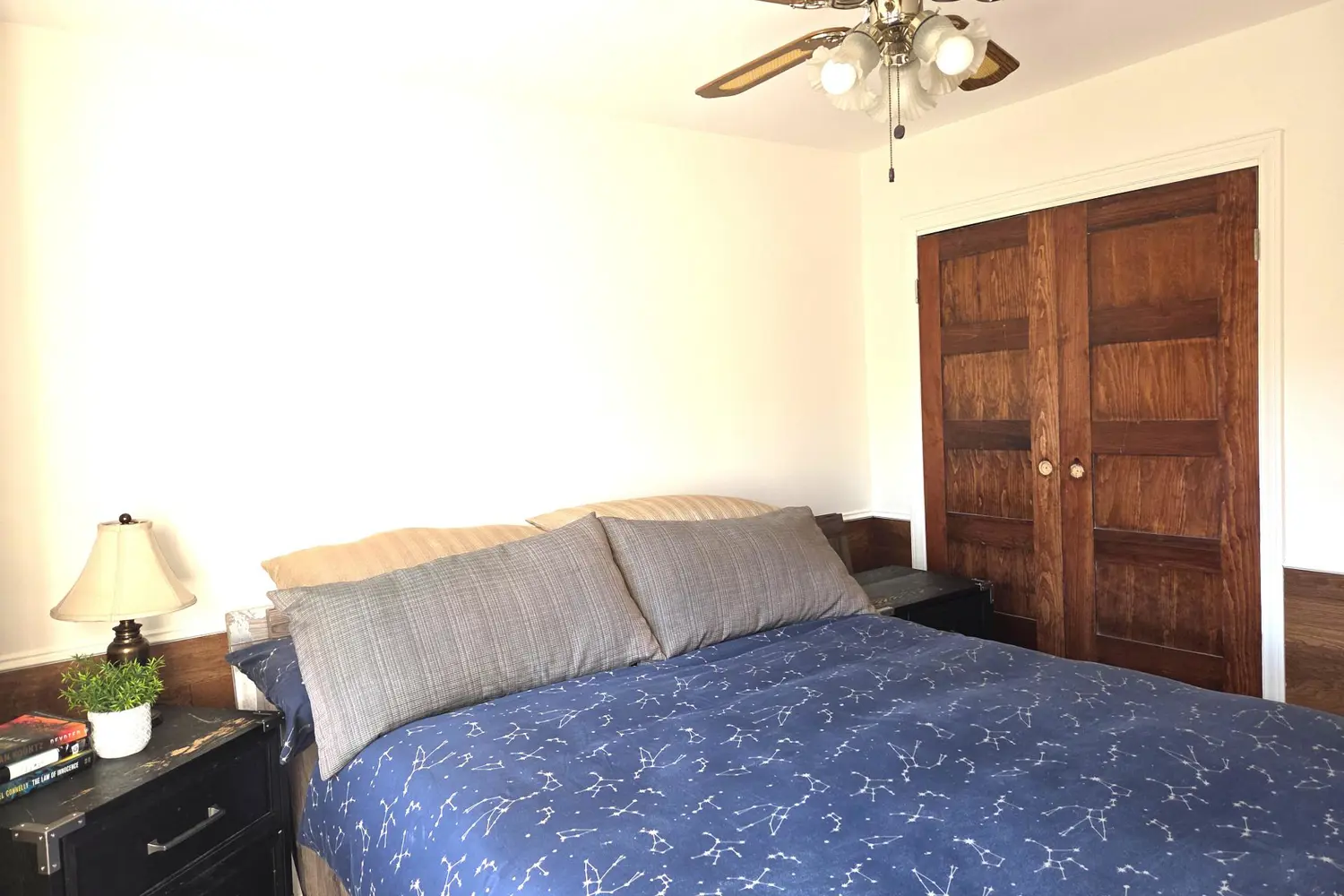 Additional image 9 of 2405 Lakeshore Road 10