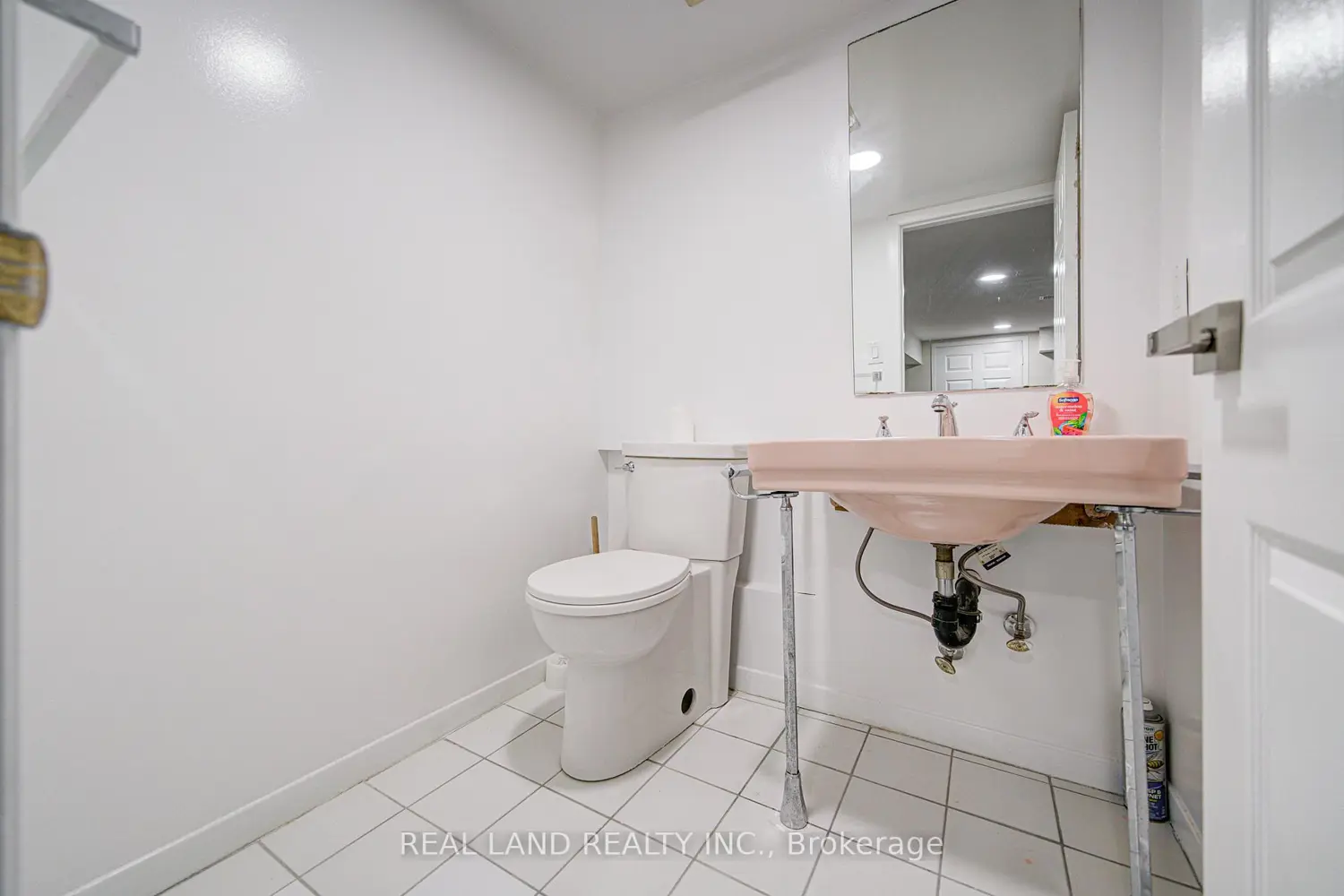 Additional image 13 of 4762 14Th Avenue