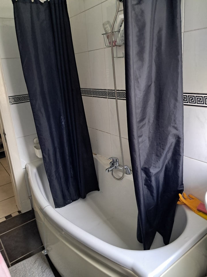 Additional image 11 of Room in a Shared Flat, Carmichael St, G51, N1 7GU