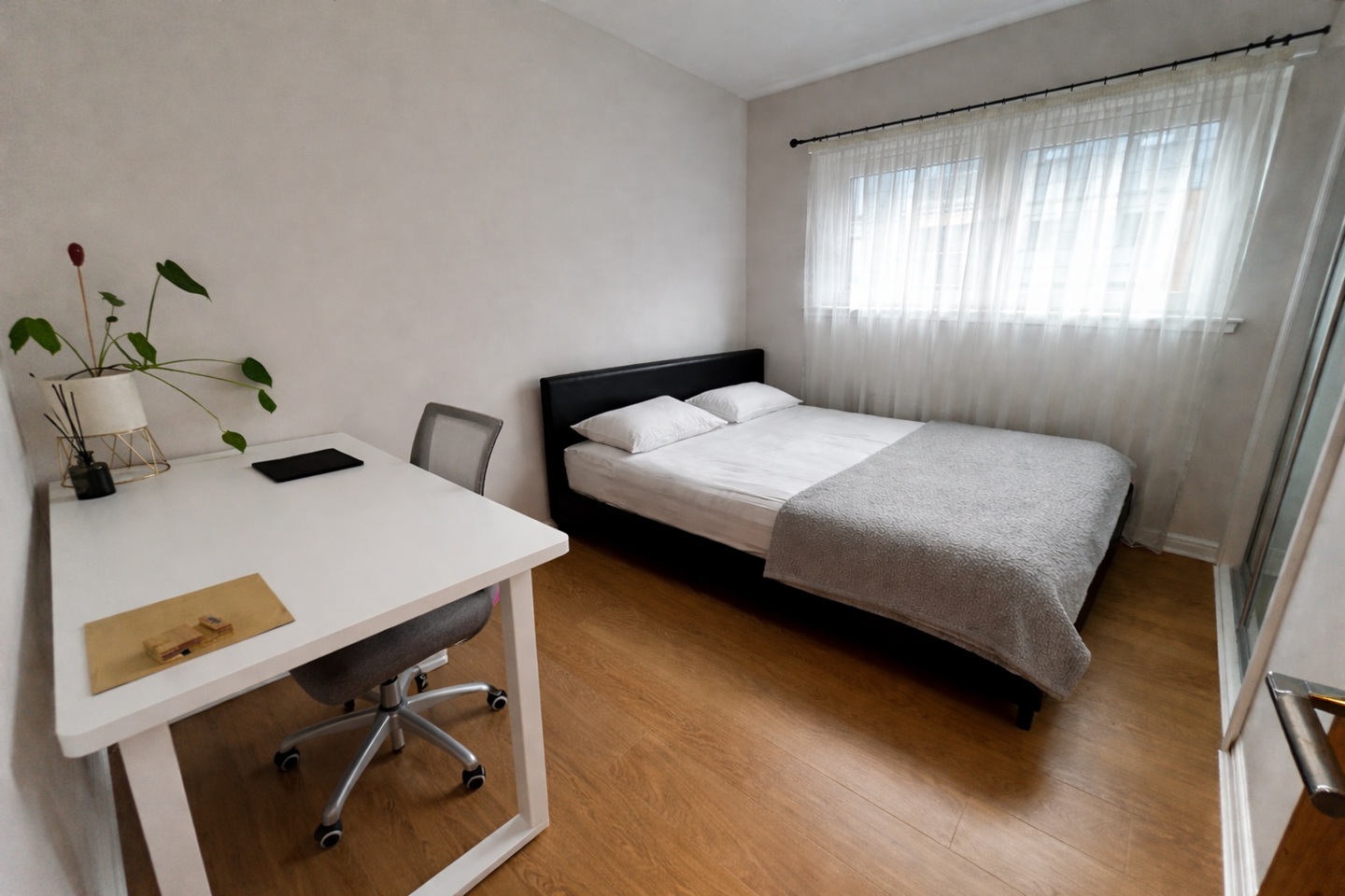 Room in a Shared Flat, Glasgow, G41, N1 7GU