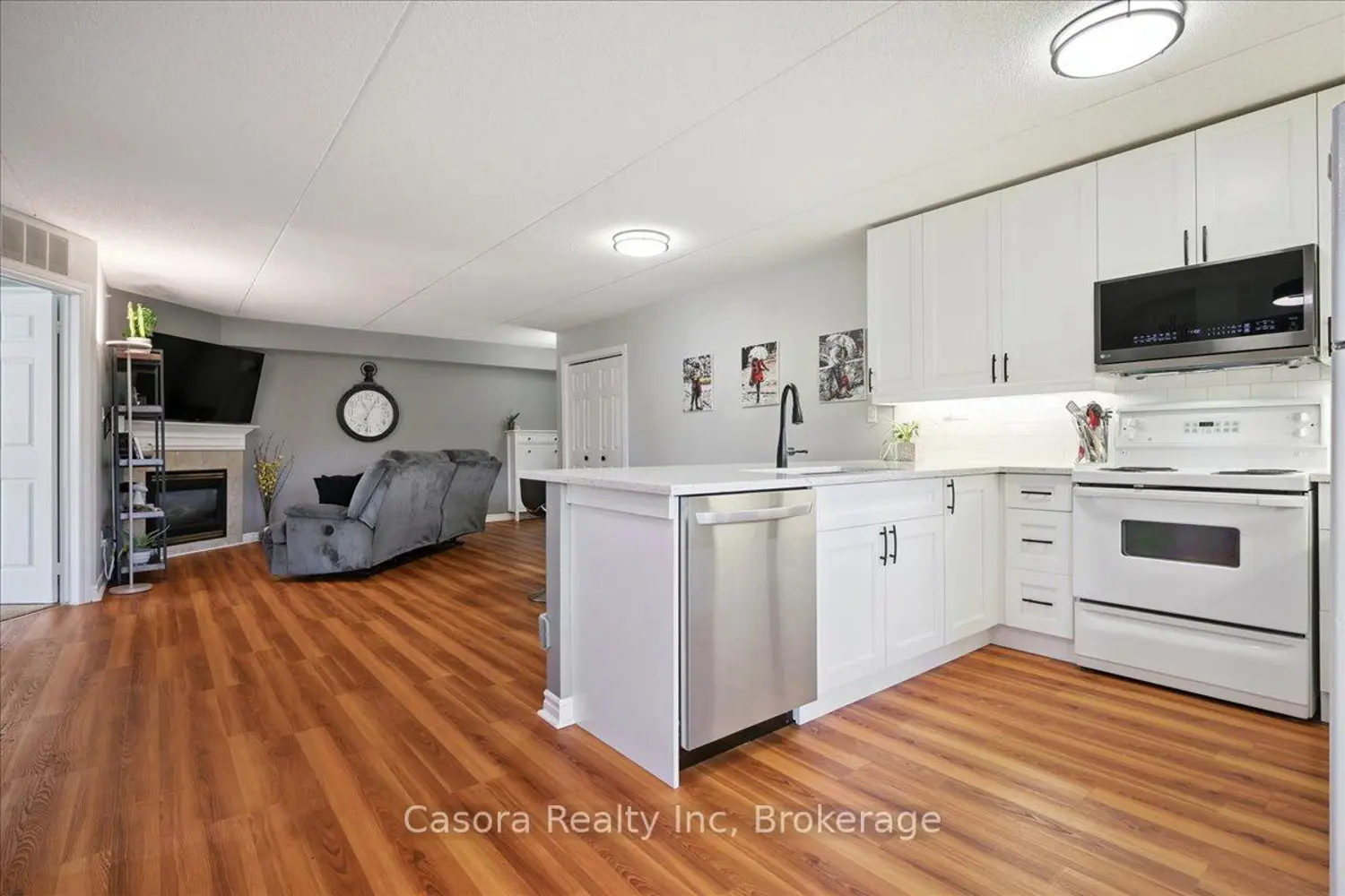 Additional image 10 of 1431 Walkers Line #301