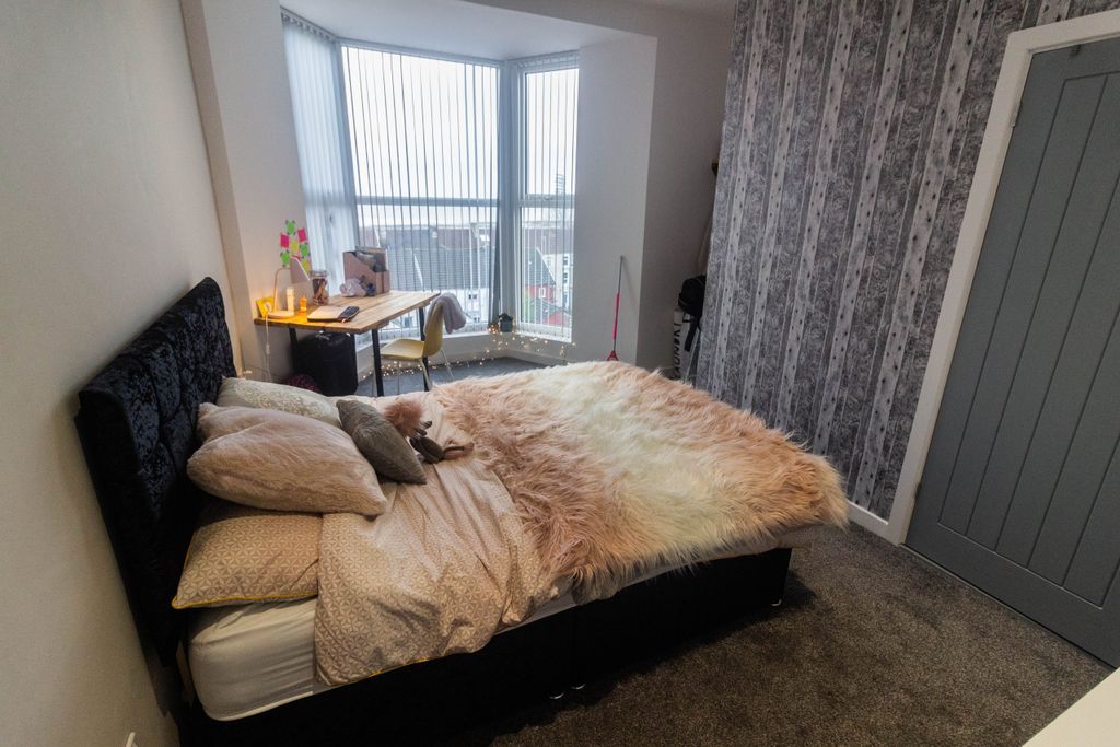 Additional image 5 of 10 bed terraced house to rentBrynmill Crescent, Swansea SA2