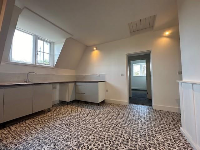 Additional image 5 of 3 bed flat to rentPen Y Pound, Abergavenny NP7