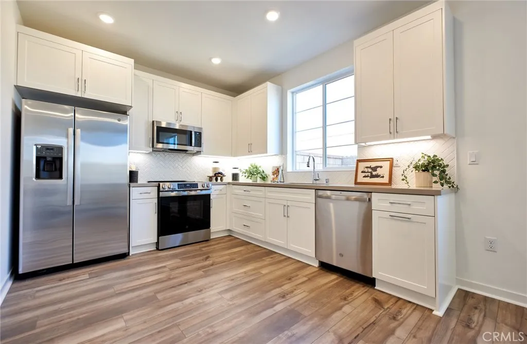 Additional image 14 of 16554 Stone Pine Lane, Fontana, CA 92336