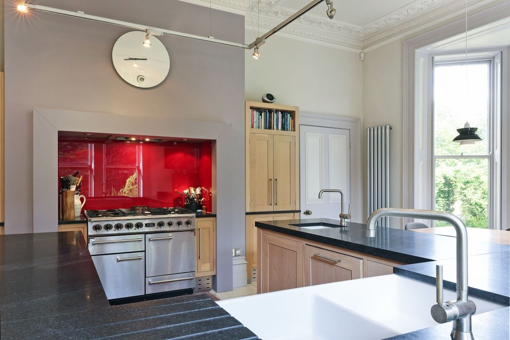 Additional image 25 of 5 bed flat to rentCheltenham, Gloucestershire GL50