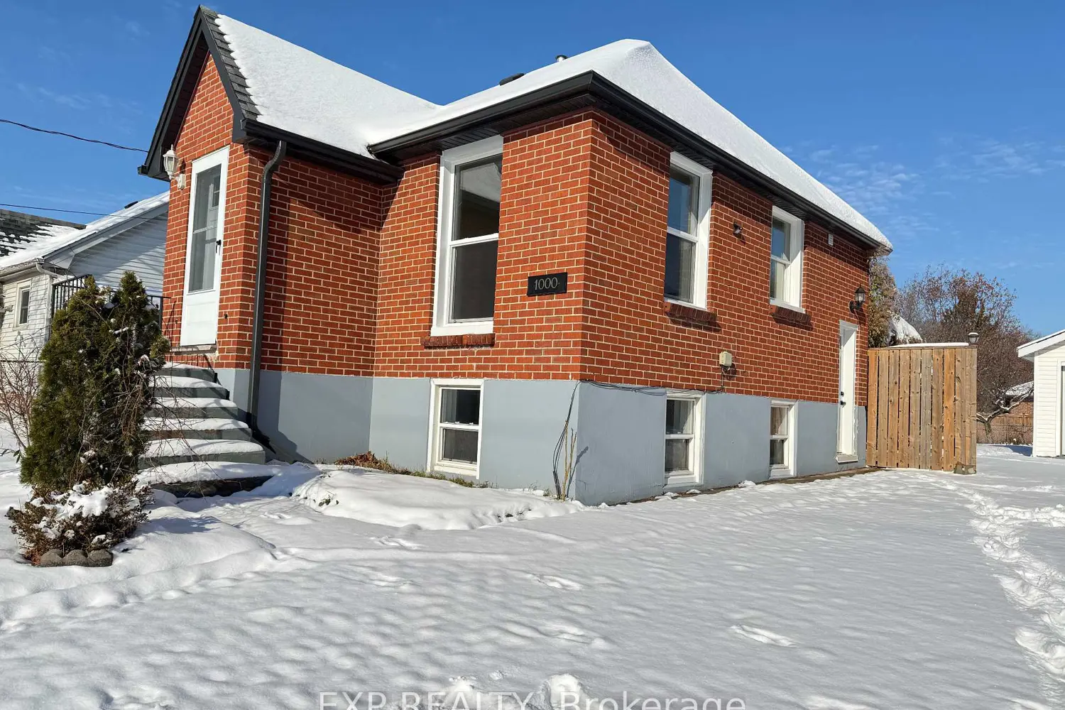1000 Hamilton Road photo 2