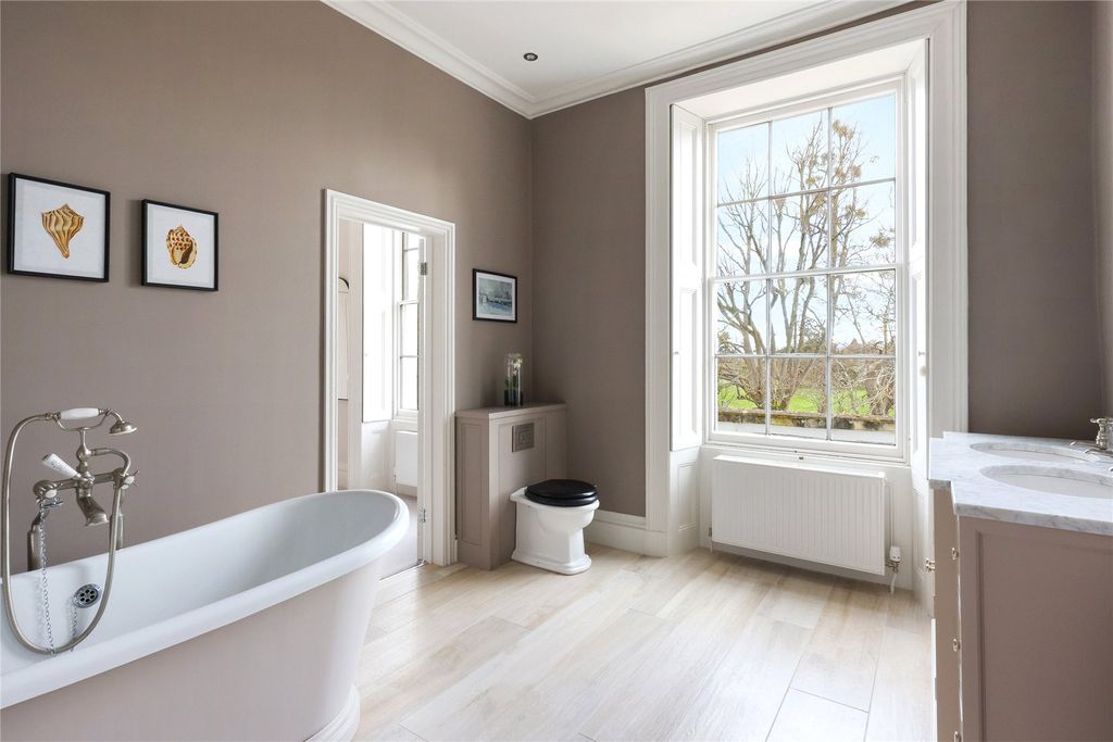 Additional image 14 of 7 bed detached house to rentThe Park, Cheltenham, Gloucestershire GL50